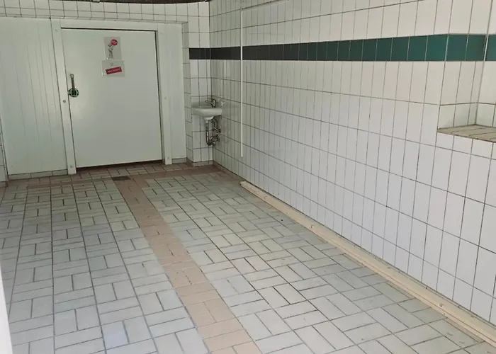 - - Tiessau * 希茨阿克